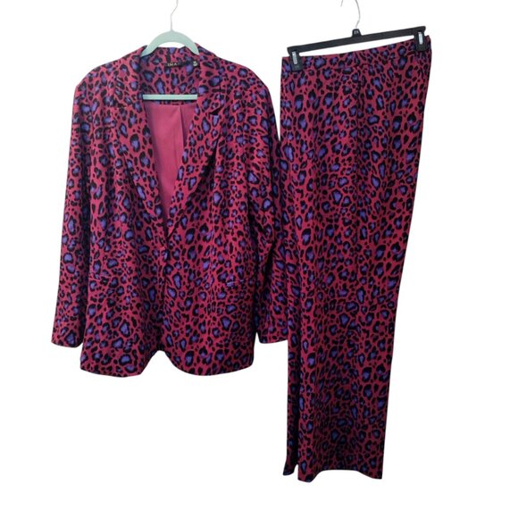 Iman: 2 pc Leopard Print Straight Leg Pantsuit, Size 2X, Pink, Purple, Black - Picture 2 of 11